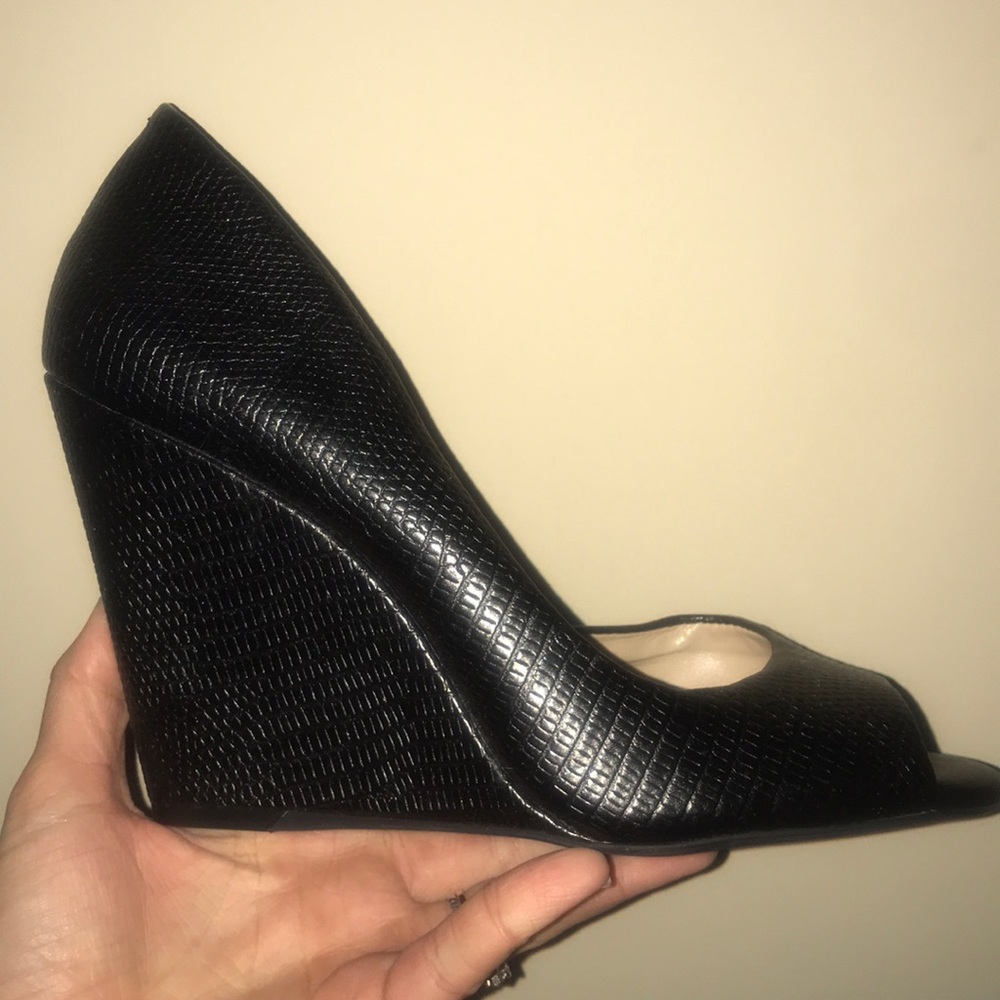 Gianni Bini wedge heels
